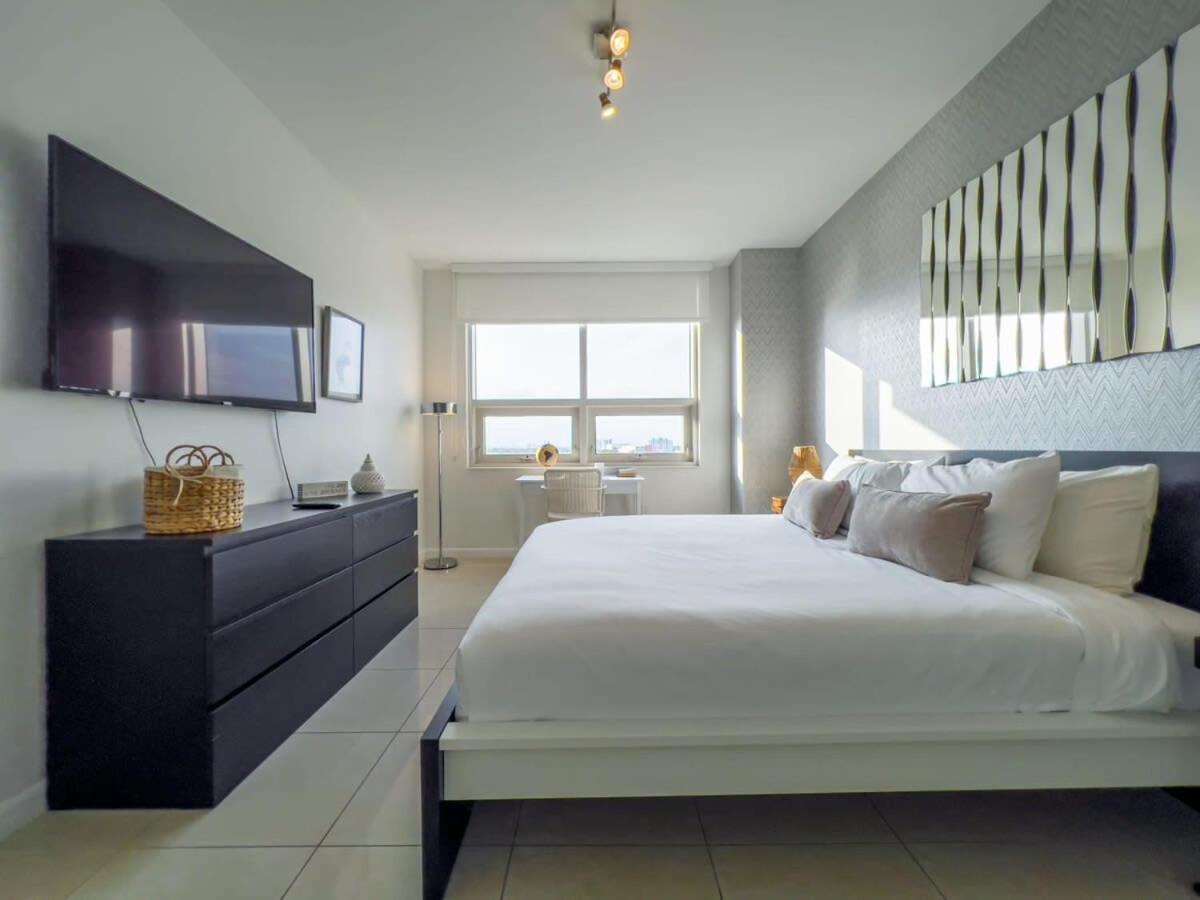 Palm Place Heart Of Miami With Parking Pool And Gym Exteriér fotografie